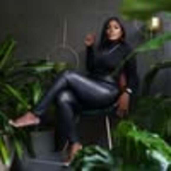casha_sanders